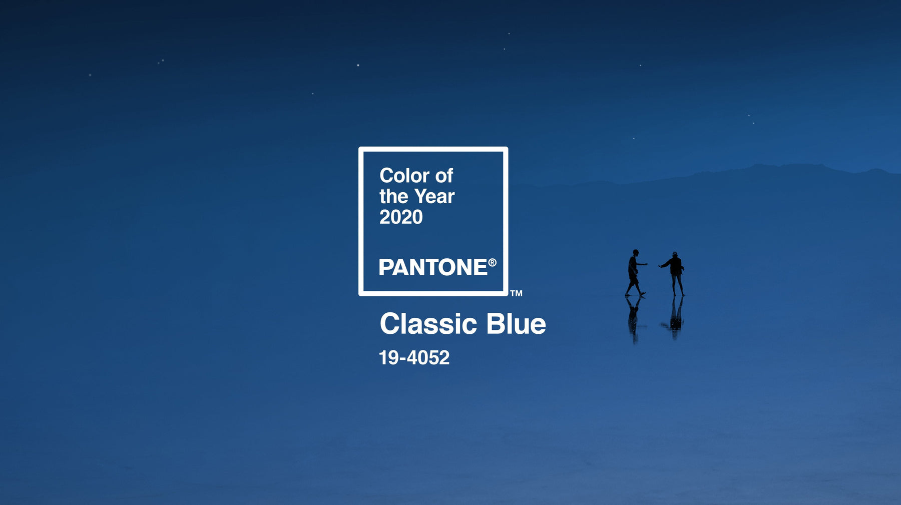 PANTONE 19-4052 Classic Blue : l'intemporel bleu roi élu couleur de l'année 2020 - TissusPapi.com