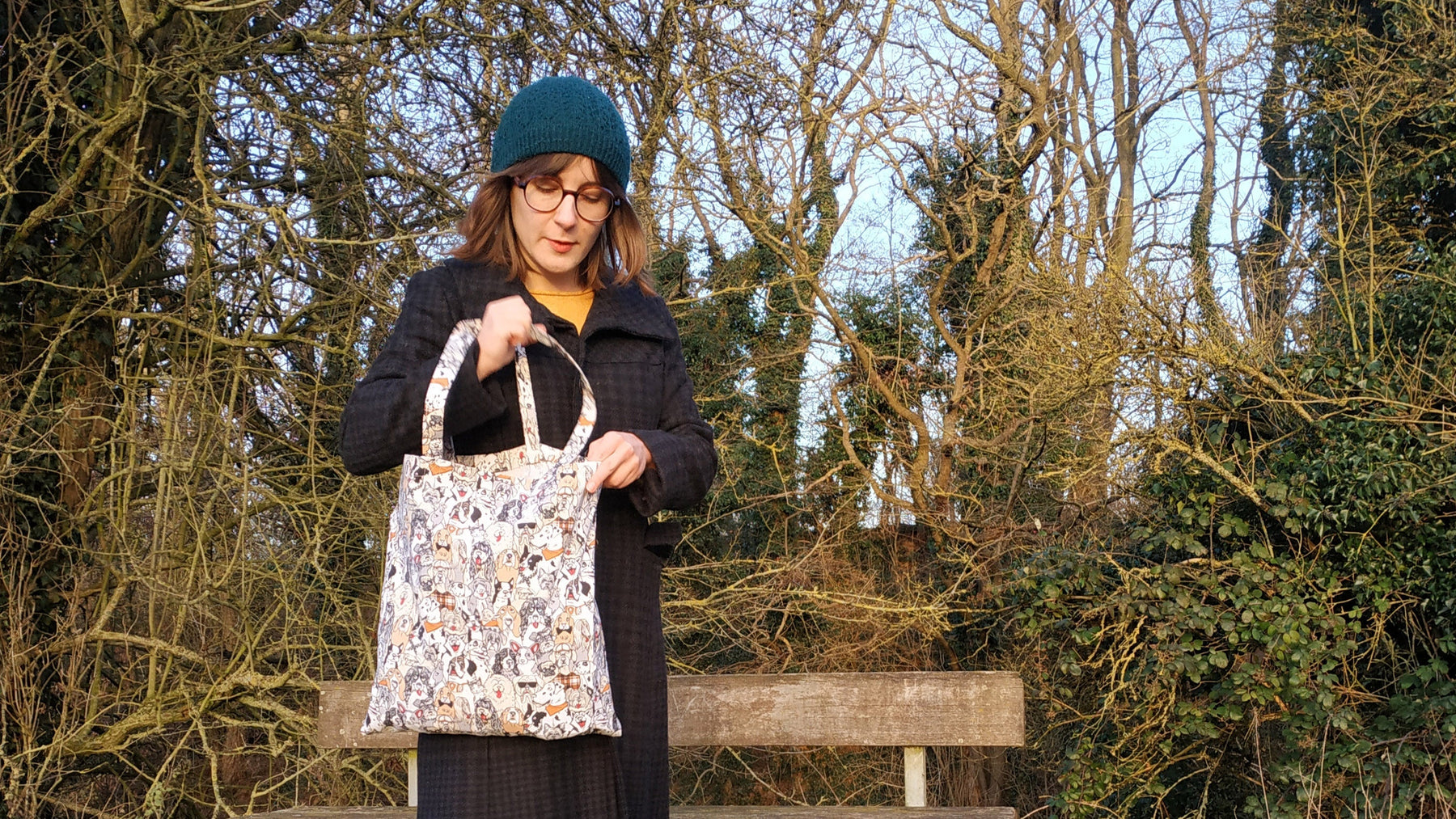 Les chiens élégants : le sac de Couture by Myrtille - TissusPapi.com
