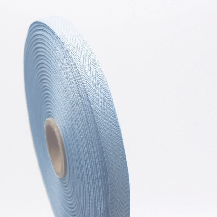 Ruban de sergé bleu gris 10mm - Galette de 50 mètres - Fabrication française - TissusPapi.com