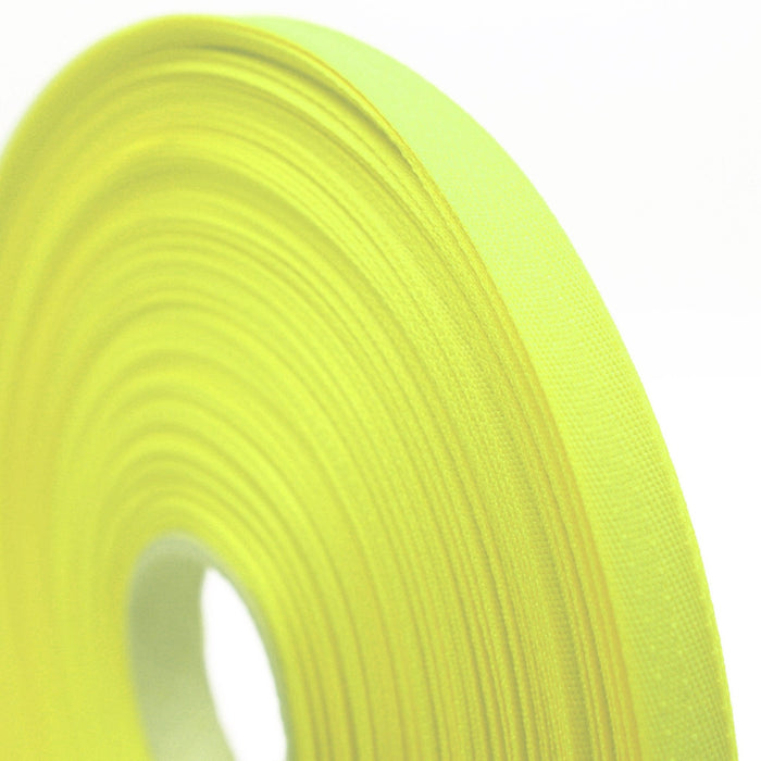 Ruban de sergé jaune fluo 10mm - Galette de 50 mètres - Fabrication française - TissusPapi.com
