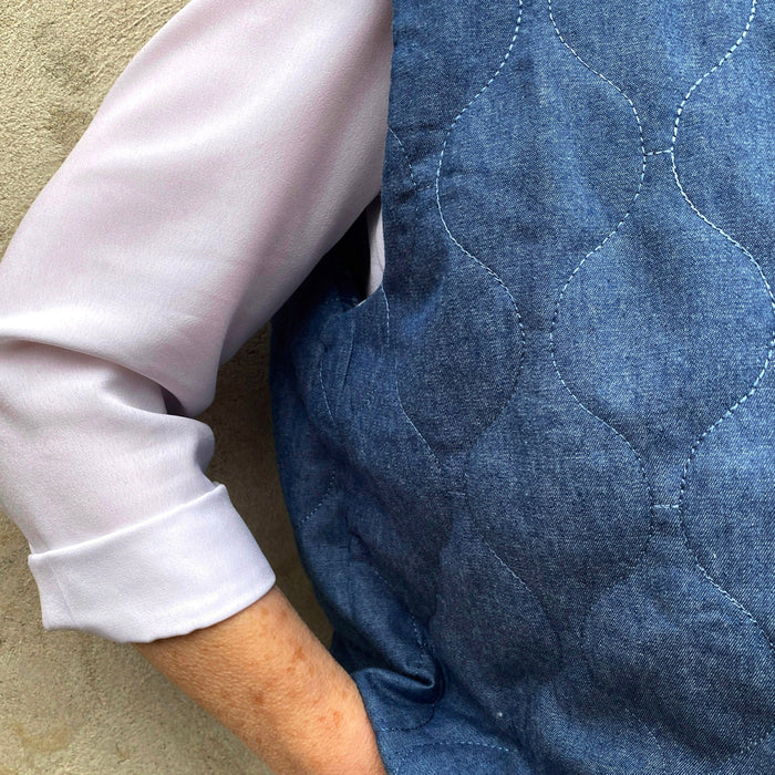 Tissu Matelassé Chambray : bleu roi ou noir - OEKO - TEX - TissusPapi.com