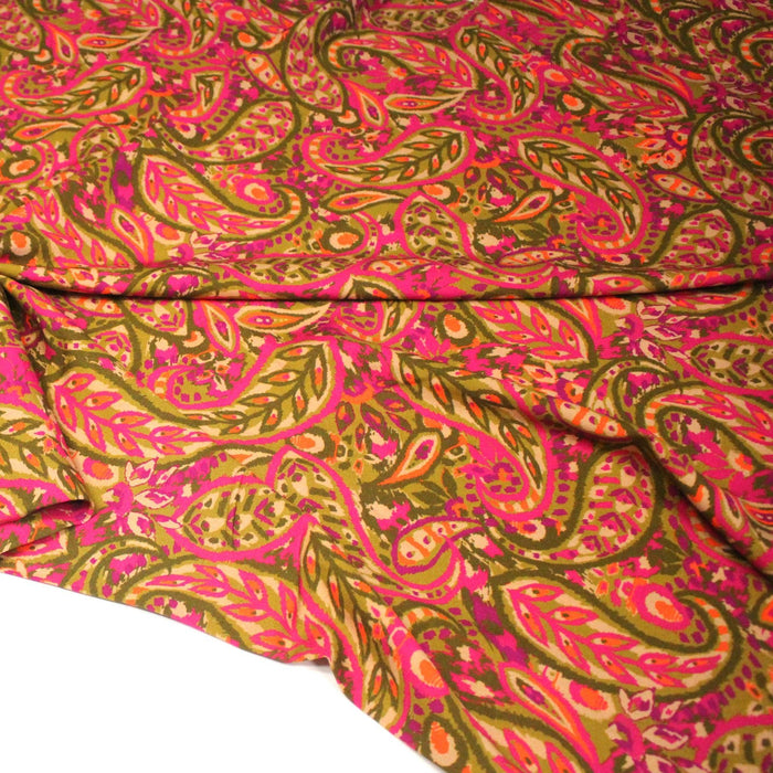 Tissu Viscose fluide KALAMKARI fleuri rose fuchsia et jaune bronze - OEKO - TEX - TissusPapi.com