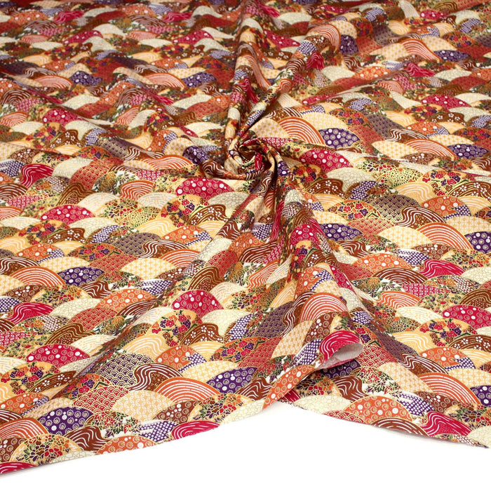 Tissu cotonnade aux écailles, éventails et motifs japonais multicolores - COLLECTION JAPON DORÉ - TissusPapi.com