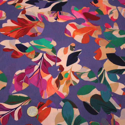 Tissu Viscose fluide mauve, motif floral très coloré, MACHA - STANDARD 100 OEKO - TEX - TissusPapi.com