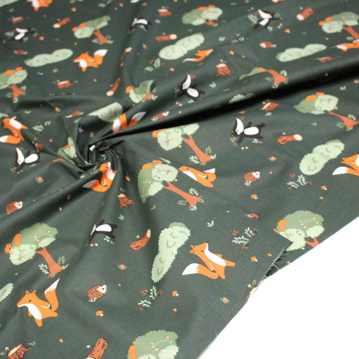 Tissu cotonnade enfant vert aux animaux de la forêt - STANDARD 100 OEKO - TEX - TissusPapi.com