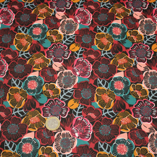 Tissu cotonnade LES FLEURS FAUVES, bordeaux, rose poudré, safran, bleu - OEKO - TEX STANDARD 100 - TissusPapi.com