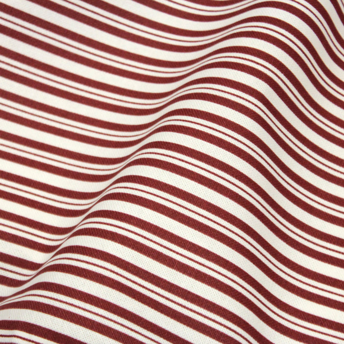 Tissu toile à matelas de coton aux rayures rouges, fond écru - COLLECTION VERSAILLES - TissusPapi.com