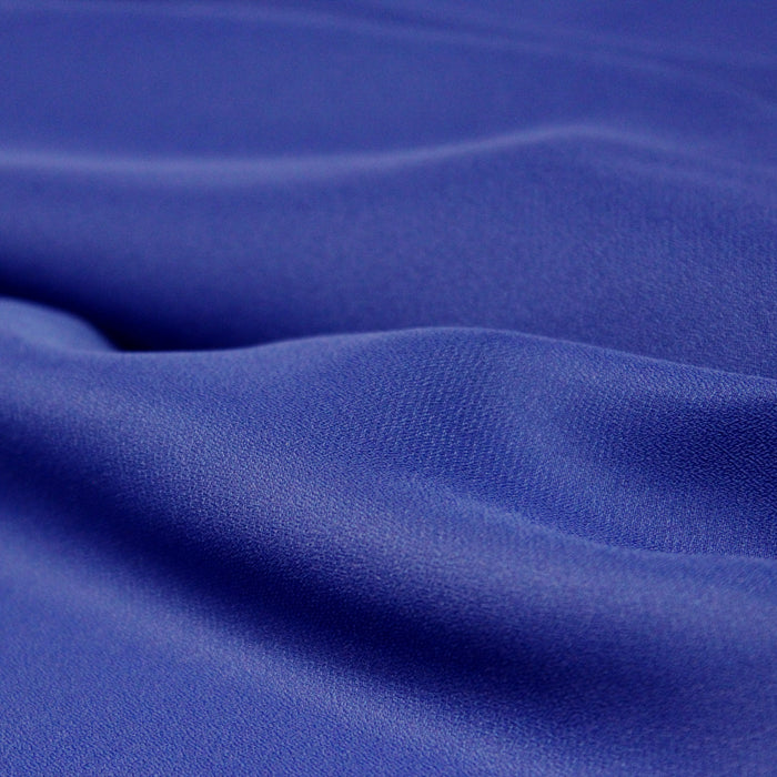 Tissu crêpe de polyester bleu roi uni - léger 100gr - m2 - TissusPapi.com
