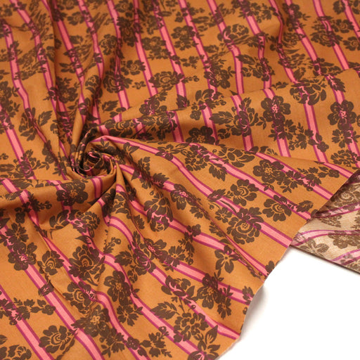 Tissu cotonnade SEVENTIES fleurs marrons, rayures roses et ocres - STANDARD 100 OEKO - TEX - TissusPapi.com