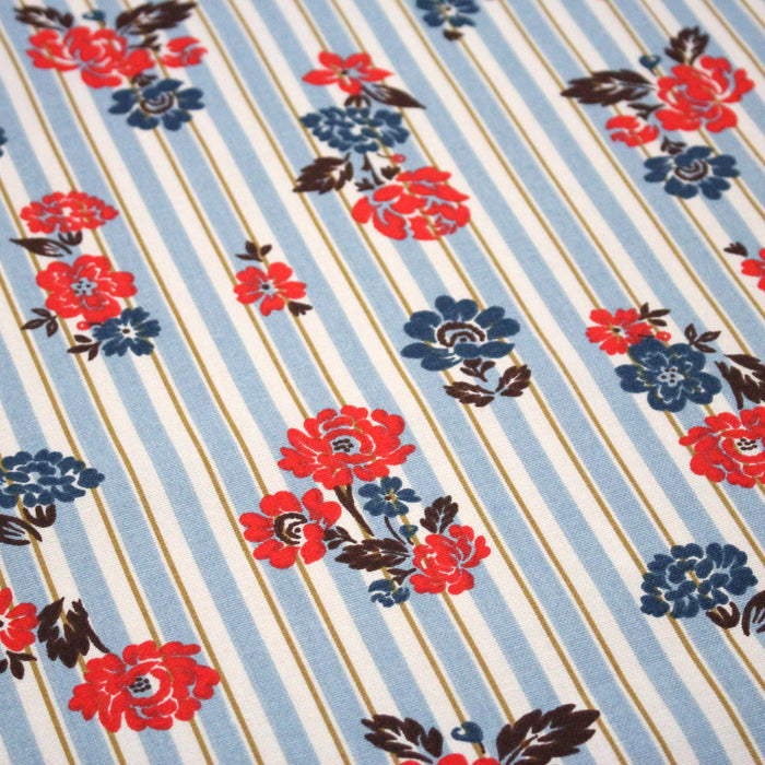 Tissu coton demi - natté FLOWER TICKING, rayé bleu et écru & fleuri britannique rouge et bleu - OEKO - TEX STANDARD 100 - TissusPapi.com
