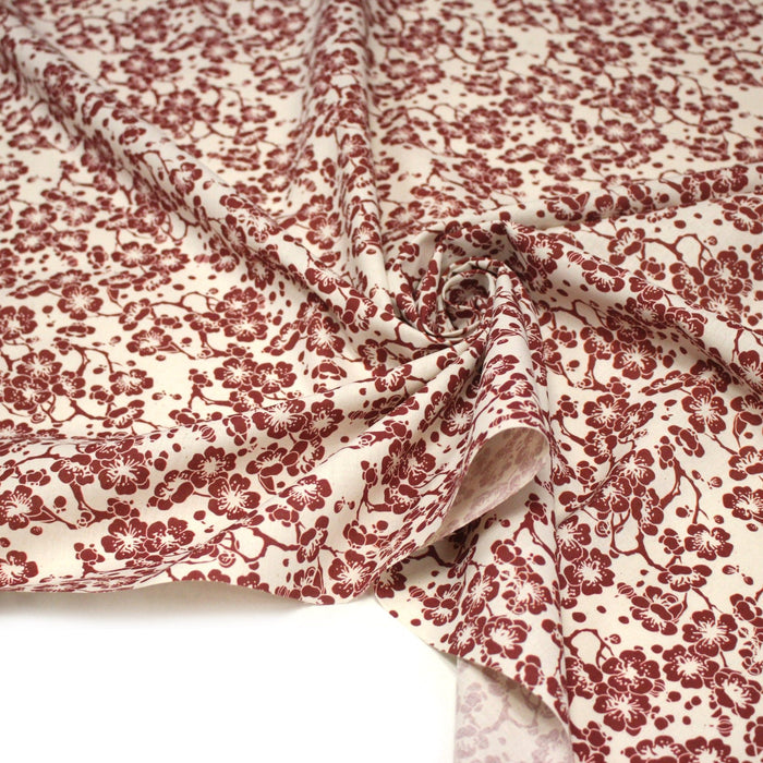 Tissu cotonnade motif japonais HANA aux fleurs de cerisier, tons écrus et rouges - TissusPapi.com