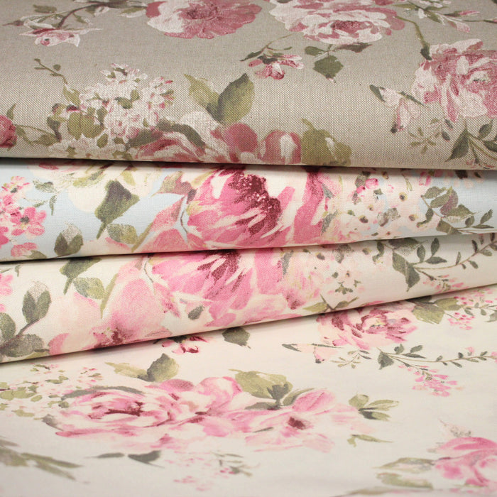 Tissu motif britannique aux grandes fleurs roses : lin, bleu, écru - COLLECTION BRIGHTON - TissusPapi.com