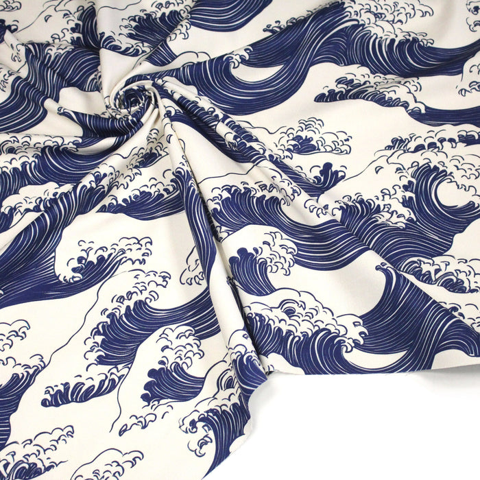 Tissu gabardine coton imprimée HOKUSAI Vagues japonaises bleues & blanc cassé - OEKO - TEX - TissusPapi.com