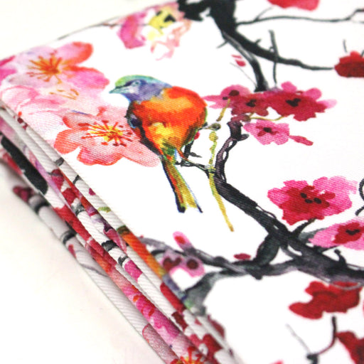 Tissu gabardine coton imprimée GUNMA jardin japonais, oiseaux et fleurs de cerisier - OEKO - TEX - TissusPapi.com