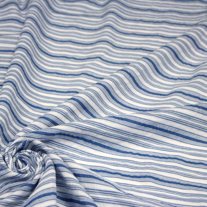 Tissu Seersucker coton rayures bleues et blanches - TissusPapi.com