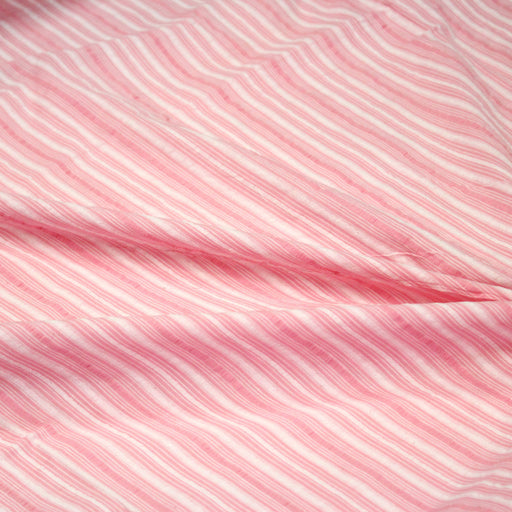 Tissu coton seersucker rayures roses et blanches - TissusPapi.com