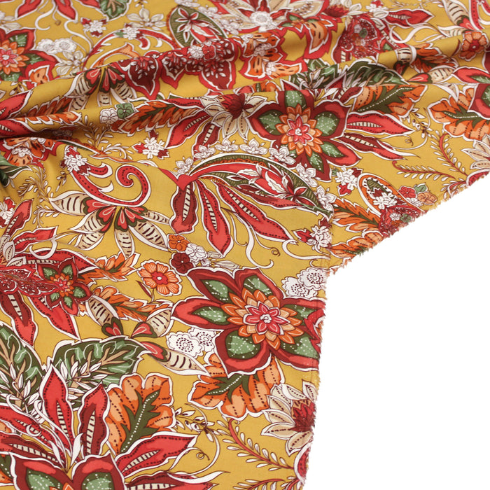 Tissu popeline de viscose aux fleurs et motifs cachemire, tons orangés et rouges - Fabrication française - COLLECTION KALAMKARI - OEKO-TEX®
