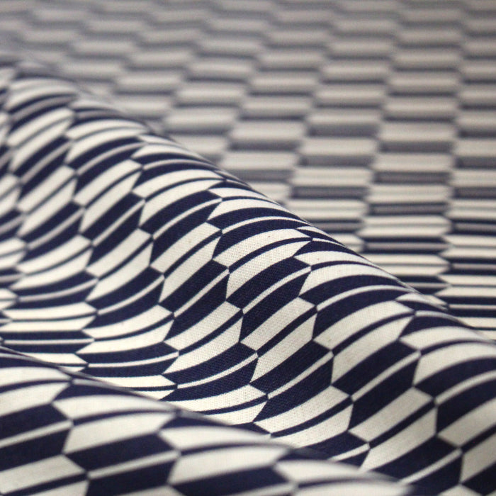 Tissu cotonnade motif japonais YAGASURI, flèches bleues & écrues - TissusPapi.com