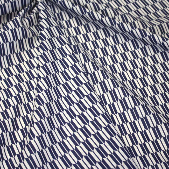 Tissu cotonnade motif japonais YAGASURI, flèches bleues & écrues - TissusPapi.com