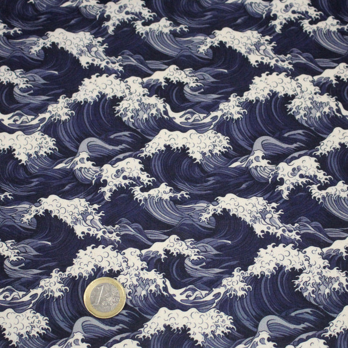 Tissu cotonnade motif de la vague d'HOKUSAI, tons bleus & écrus - TissusPapi.com