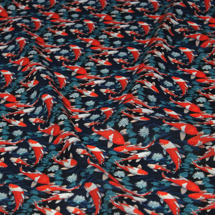 Tissu cotonnade motif japonais KOï aux poissons carpes koï rouges, fleurs et fond bleu