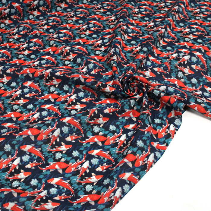 Tissu cotonnade motif japonais KOï aux poissons carpes koï rouges, fleurs et fond bleu - OEKO - TEX - TissusPapi.com