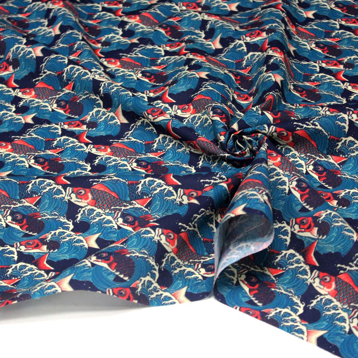 Tissu cotonnade motif japonais KOï aux poissons carpes koï rouges & vagues Hokusai - OEKO - TEX - TissusPapi.com