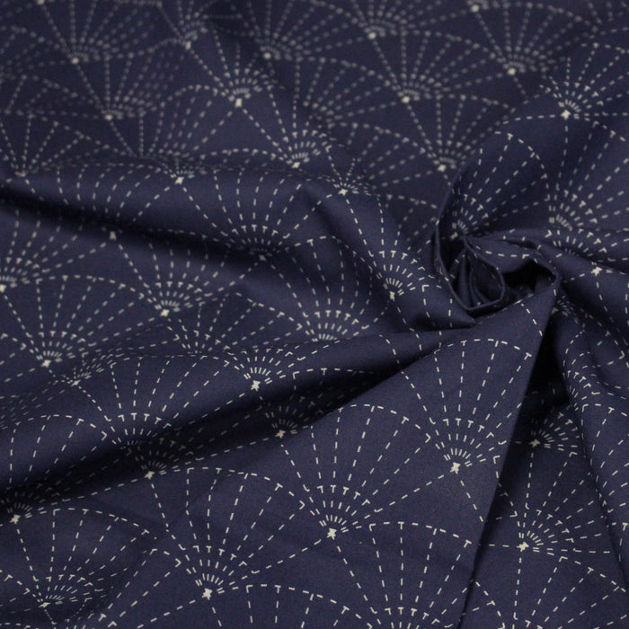 Tissu cotonnade motif japonais SASHIKO & SENSU – Bleu indigo & écru - TissusPapi.com