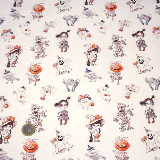 Tissu cotonnade HALLOWEEN, blanc aux personnages qui font peur, de fantomes et de momies - OEKO - TEX STANDARD 100 - TissusPapi.com