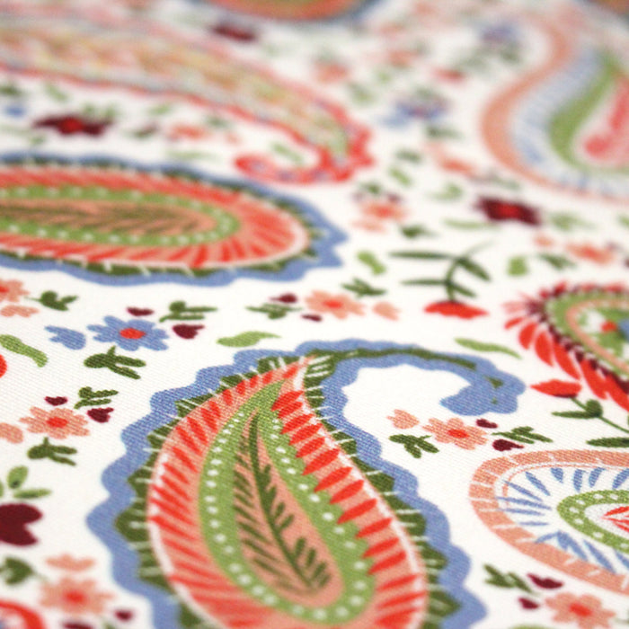 Tissu INDIENNES, gabardine coton imprimée motif cachemire coloré, fond blanc - OEKO - TEX - TissusPapi.com