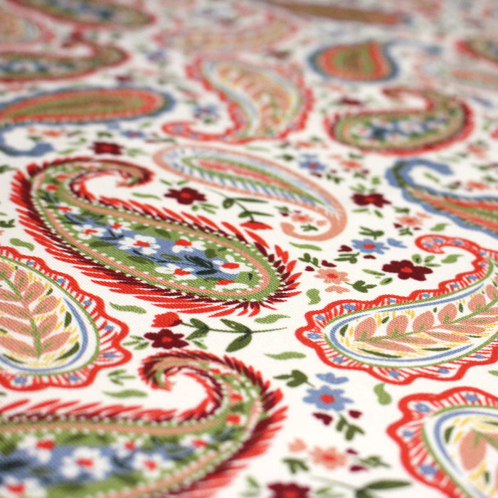 Tissu INDIENNES, gabardine coton imprimée motif cachemire coloré, fond blanc - OEKO - TEX - TissusPapi.com