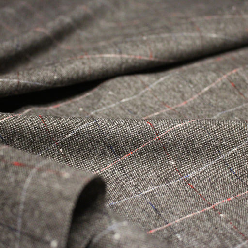 Tissu draperie caviar chocolat & écru aux fins liserés écrus, bleus et rouges - Fabrication italienne - TissusPapi.com