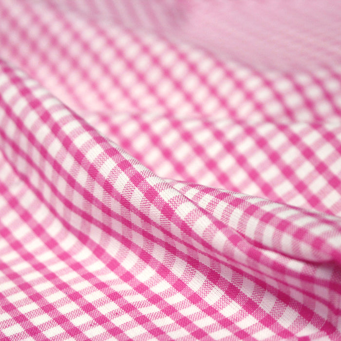 Tissu cotonnade blanc aux carreaux roses - TissusPapi.com