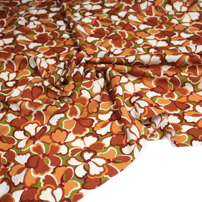 Tissu viscose fluide fleurs seventies : tons roses ou tons rouille & verts - OEKO - TEX STANDARD 100 - TissusPapi.com