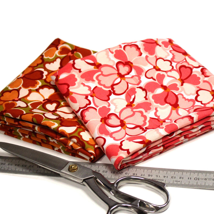 Tissu viscose fluide fleurs seventies : tons roses ou tons rouille & verts - OEKO - TEX STANDARD 100 - TissusPapi.com