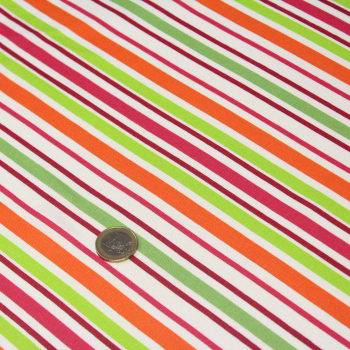 Tissu Bayadère de coton aux rayures oranges, rouges et roses, fond blanc - TissusPapi.com