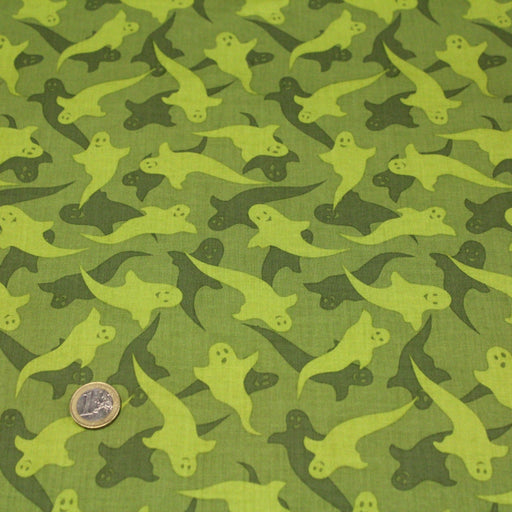 Tissu popeline de coton aux fantômes verts, fond vert - COLLECTION HALLOWEEN - TissusPapi.com