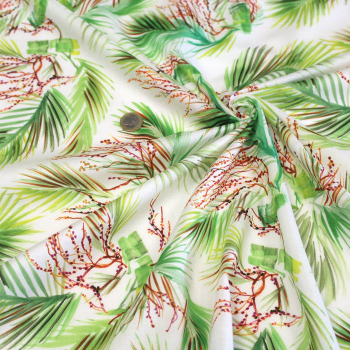 Tissu UBATUBA Voile de coton Feuilles tropicales & fond écru - TissusPapi.com