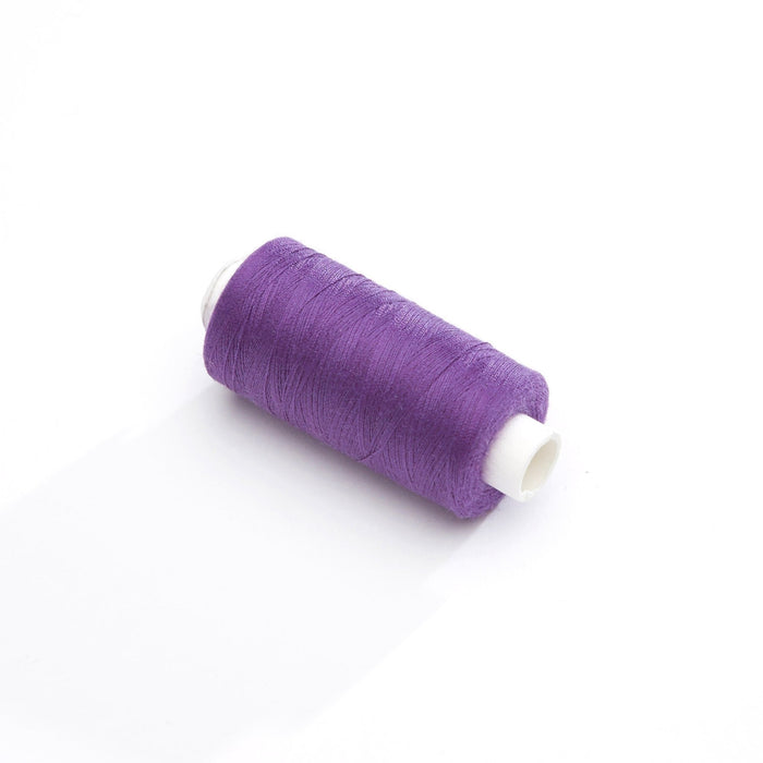 Bobine de fil violet - 500m - Fabrication française - Oeko - Tex - TissusPapi.com