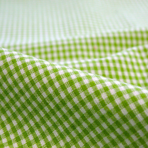 Tissu de coton VICHY vert pomme & blanc à carreaux 2mm - OEKO - TEX - TissusPapi.com