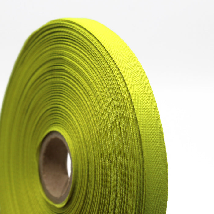 Ruban de sergé vert pomme 10mm - Galette de 50 mètres - Fabrication française - tissuspapi