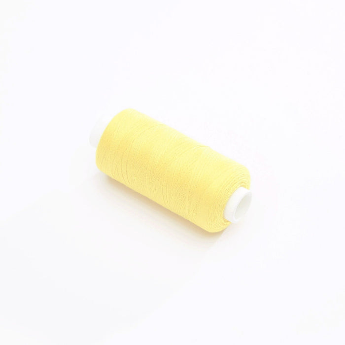 Bobine de fil jaune pâle - 500m - Fabrication française - Oeko - Tex - TissusPapi.com