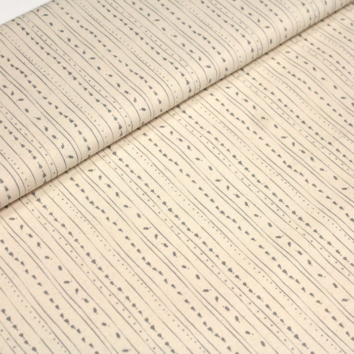 Tissu de coton de Noël scandinave aux décorations de Noël grises, fond écru - TissusPapi.com