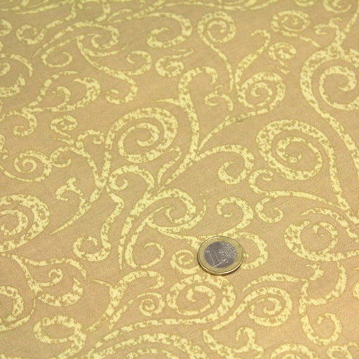 Tissu popeline de coton LOUIS aux arabesques, tons cappuccino - TissusPapi.com