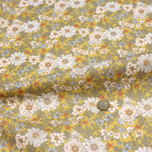 Tissu de coton fleuri seventies aux tons jaunes, collection LOLITA - OEKO-TEX® - tissuspapi