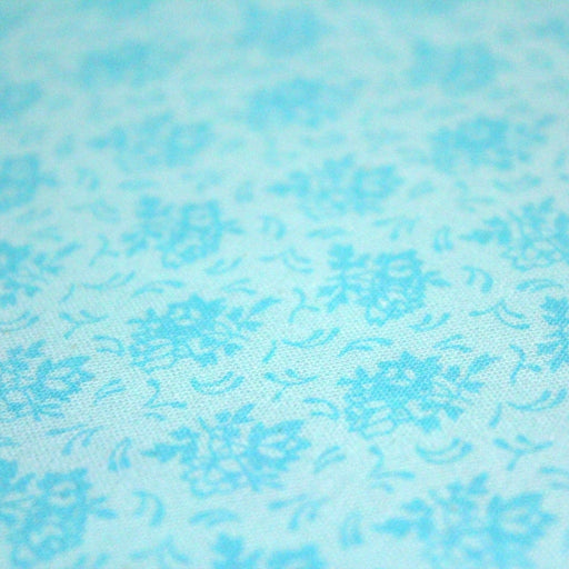 Tissu de coton "Kensington" : fleurs bleues turquoises - COLLECTION PATCHWORK - TissusPapi.com