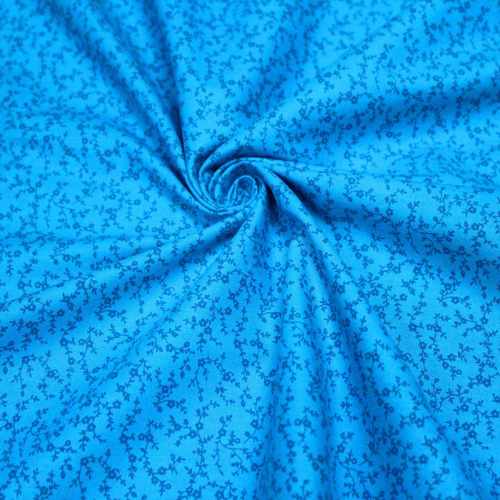 Tissu de coton "Mayfair" : bleu turquoise, fleurs bleues électrique - COLLECTION PATCHWORK - TissusPapi.com
