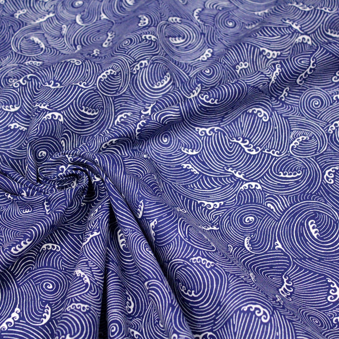 Quand la grande vague de Kanagawa du peintre Hokusai inspire nos tissus aux vagues japonaises - TissusPapi.com