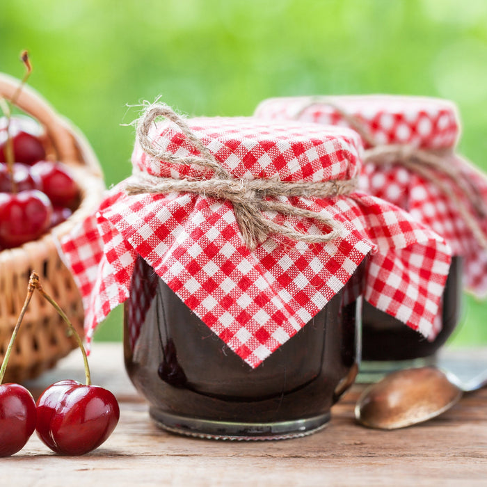 Tissu pot de confiture : du Vichy ou de la toile de jute sur vos confitures !