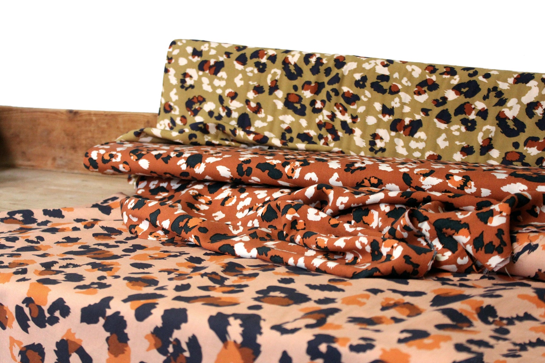 Collection des tissus léopard, panthère, motifs animaliers : le grand arrivage